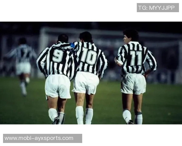 巴乔回忆32年前获金球奖杯时光感慨球员生涯巅峰荣耀 巴乔回忆32年前获金球奖杯时光感慨球员生涯巅峰荣耀